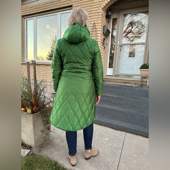 MARBLE | NWT | Emerald Green Quilted Coat - Picture 3 of 11